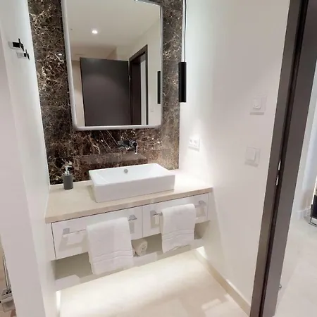 Apartment White Pearl 2.12